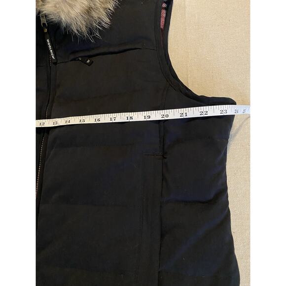 Woolrich Reversible Vest Black-RedPlaid Womens Large Coyote Fur Collar Down Vest - Picture 13 of 16